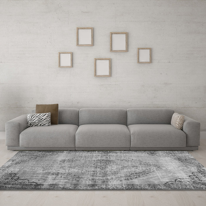 Machine Washable Abstract Gray Contemporary Rug in a Living Room,, wshcon1327gry