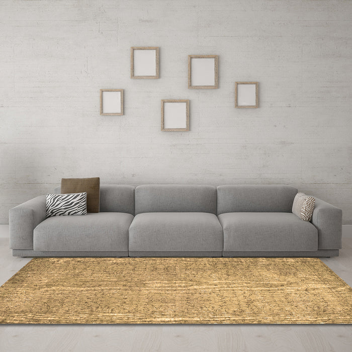 Machine Washable Abstract Brown Contemporary Rug in a Living Room,, wshcon1331brn