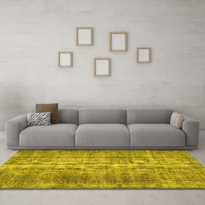 Machine Washable Abstract Yellow Contemporary Rug in a Living Room, wshcon1332yw