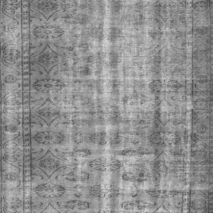 Serging Thickness of Machine Washable Abstract Gray Contemporary Rug, wshcon1332gry