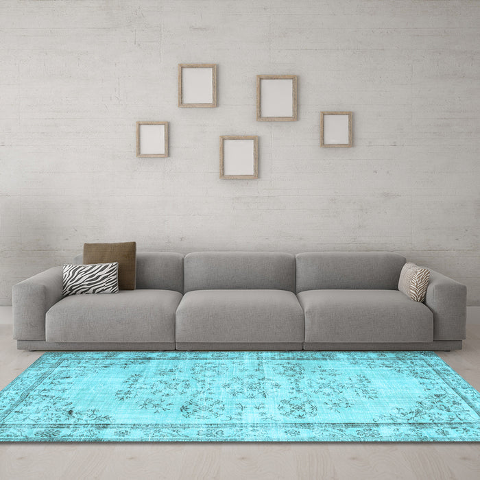 Machine Washable Abstract Light Blue Contemporary Rug in a Living Room, wshcon1335lblu