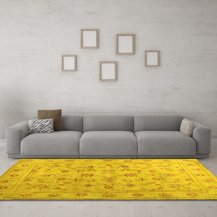 Machine Washable Abstract Yellow Contemporary Rug in a Living Room, wshcon1340yw
