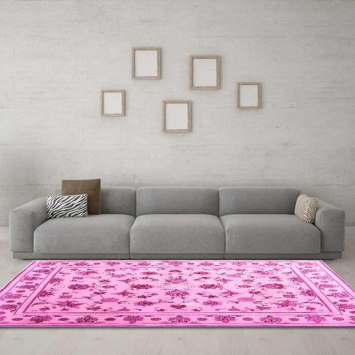 Machine Washable Persian Pink Traditional Rug in a Living Room, wshcon1344pnk