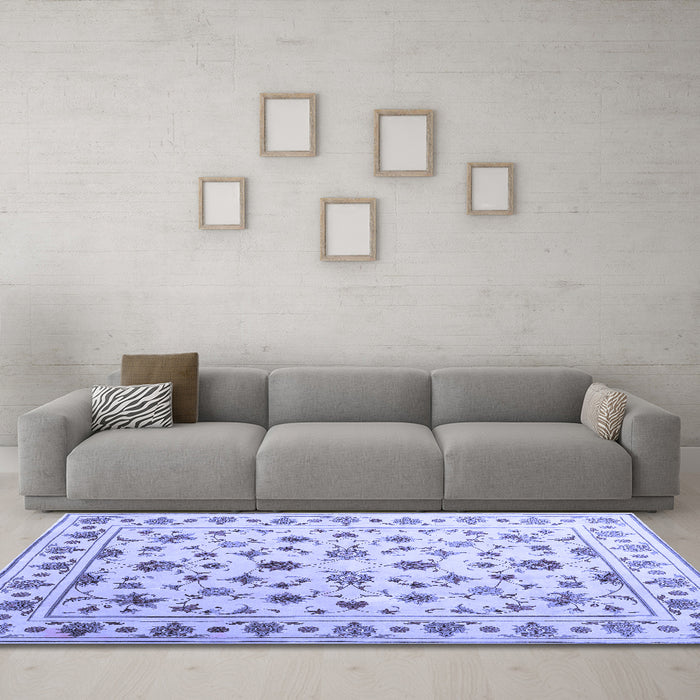 Machine Washable Persian Blue Traditional Rug in a Living Room, wshcon1344blu