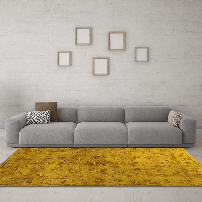 Machine Washable Abstract Yellow Contemporary Rug in a Living Room, wshcon1346yw