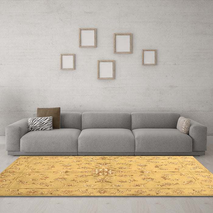 Machine Washable Abstract Brown Contemporary Rug in a Living Room,, wshcon1347brn