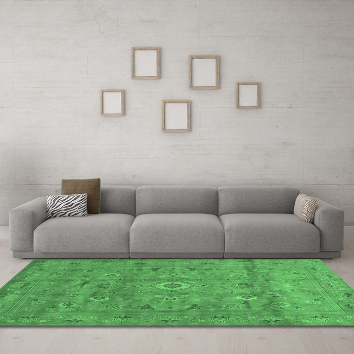 Machine Washable Abstract Emerald Green Contemporary Area Rugs in a Living Room,, wshcon1356emgrn