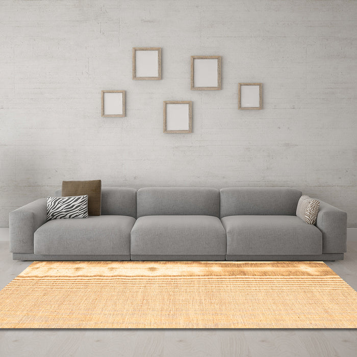 Machine Washable Abstract Brown Contemporary Rug in a Living Room,, wshcon1358brn