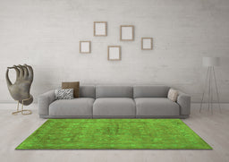 Machine Washable Abstract Green Contemporary Area Rugs in a Living Room,, wshcon1359grn