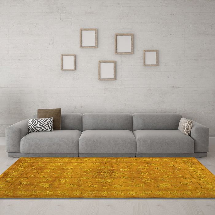 Machine Washable Abstract Yellow Contemporary Rug in a Living Room, wshcon1359yw