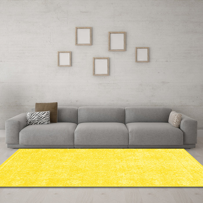 Machine Washable Abstract Yellow Contemporary Rug in a Living Room, wshcon135yw