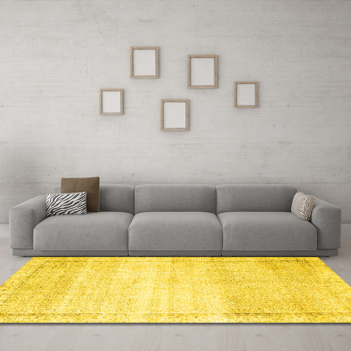 Machine Washable Abstract Yellow Contemporary Rug in a Living Room, wshcon1367yw