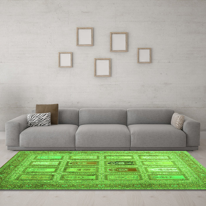 Machine Washable Abstract Green Contemporary Area Rugs in a Living Room,, wshcon1376grn
