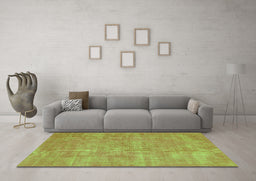 Machine Washable Abstract Green Contemporary Area Rugs in a Living Room,, wshcon1377grn