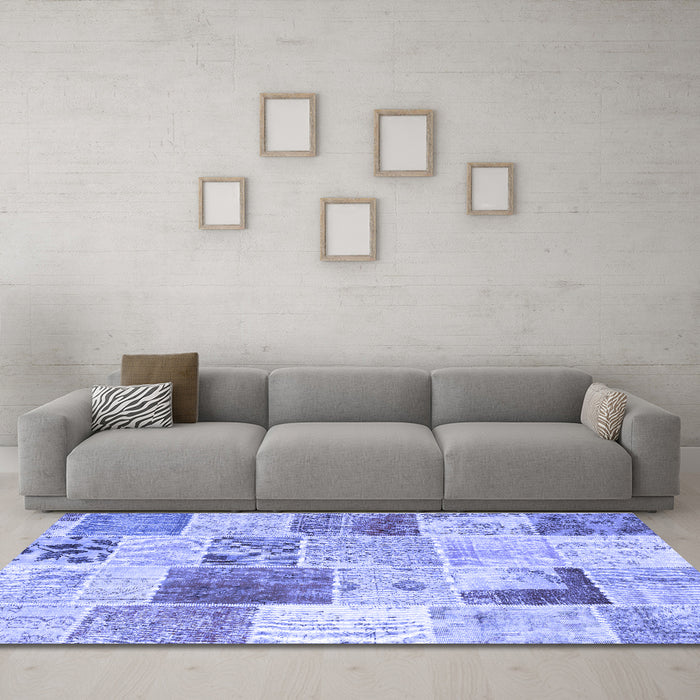 Machine Washable Patchwork Blue Transitional Rug in a Living Room, wshcon1380blu
