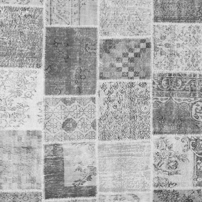 Serging Thickness of Machine Washable Patchwork Gray Transitional Rug, wshcon1380gry