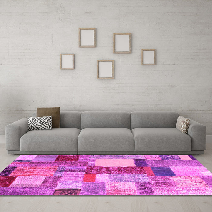 Machine Washable Patchwork Pink Transitional Rug in a Living Room, wshcon1386pnk