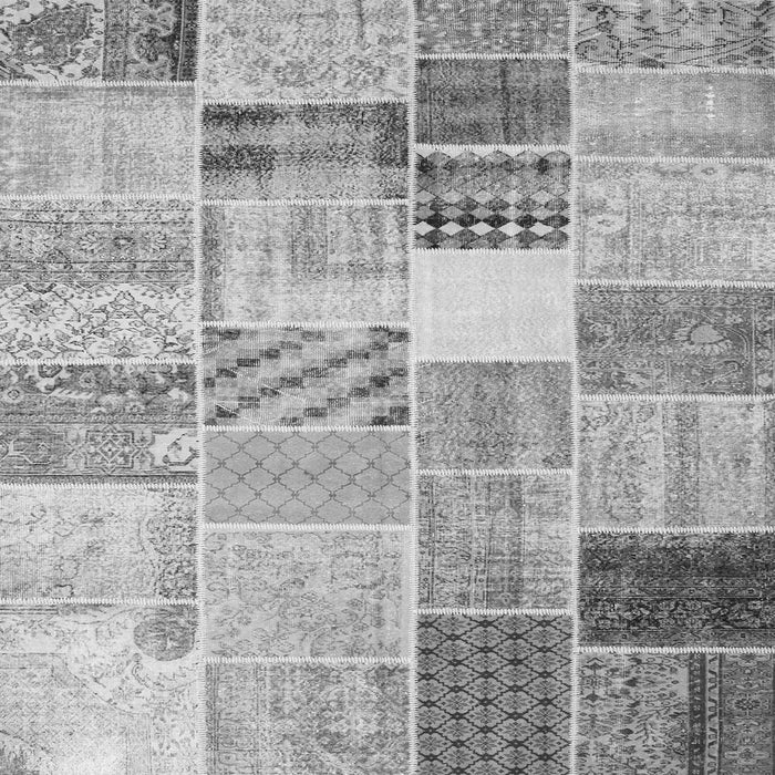 Serging Thickness of Patchwork Gray Transitional Rug, con1395gry