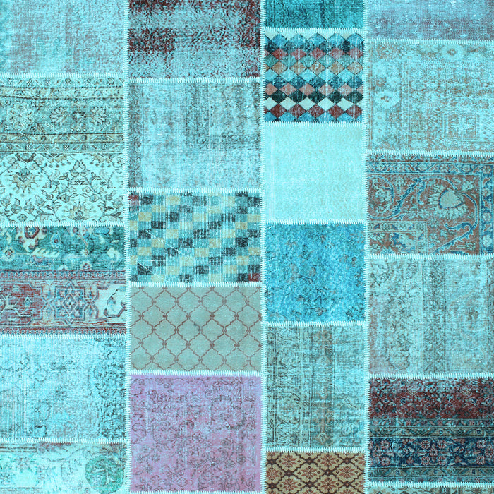 Machine Washable Patchwork Light Blue Transitional Rug, wshcon1395lblu
