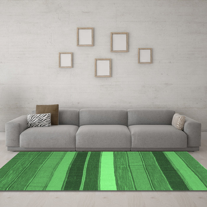 Machine Washable Abstract Emerald Green Contemporary Area Rugs in a Living Room,, wshcon1400emgrn