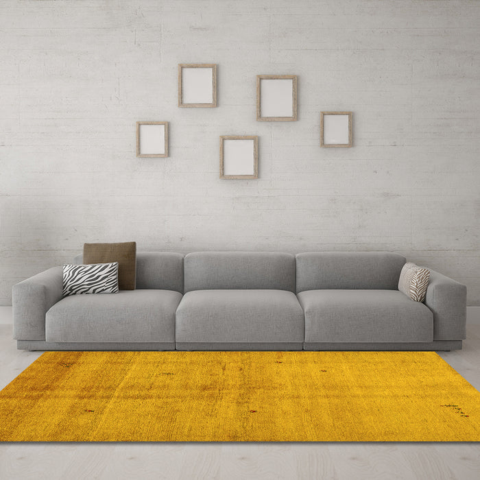 Machine Washable Abstract Yellow Contemporary Rug in a Living Room, wshcon1405yw