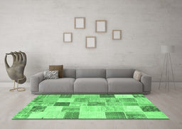 Machine Washable Patchwork Emerald Green Transitional Area Rugs in a Living Room,, wshcon1409emgrn