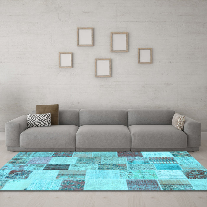 Machine Washable Patchwork Light Blue Transitional Rug in a Living Room, wshcon1409lblu