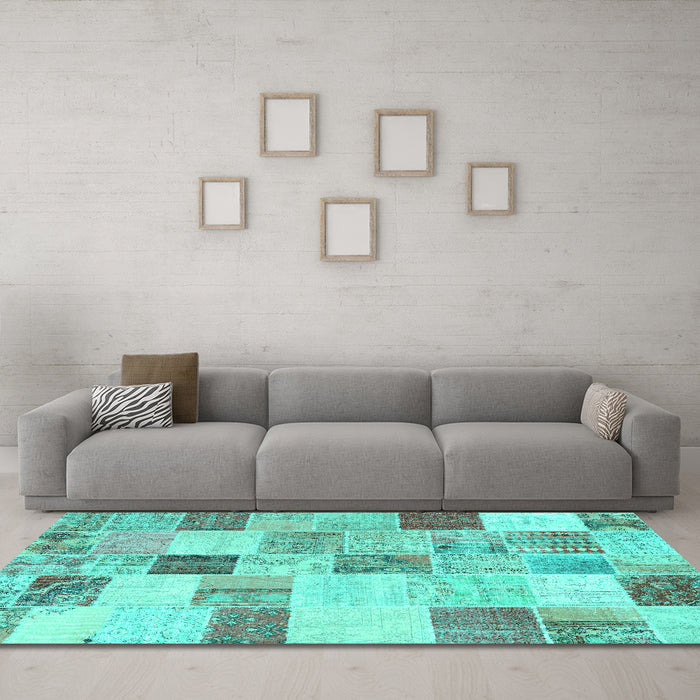 Machine Washable Patchwork Turquoise Transitional Area Rugs in a Living Room,, wshcon1409turq