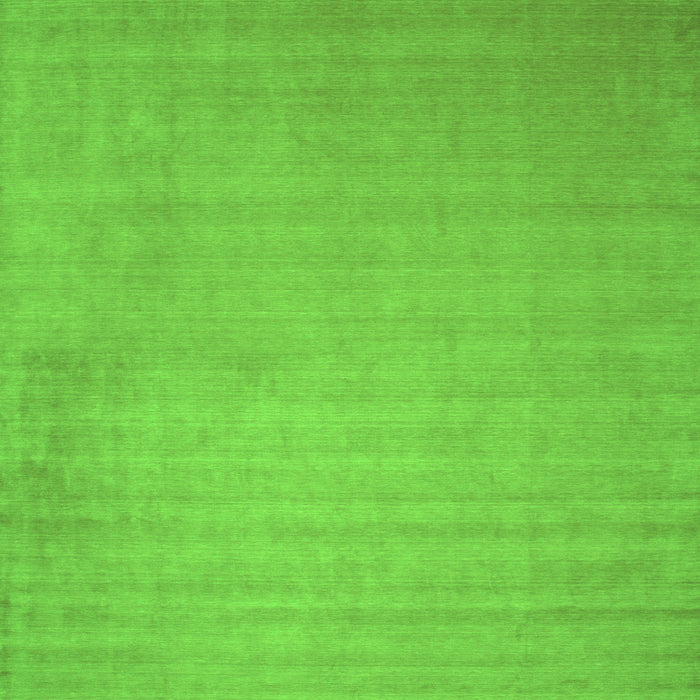 Serging Thickness of Machine Washable Solid Green Modern Area Rugs, wshcon140grn