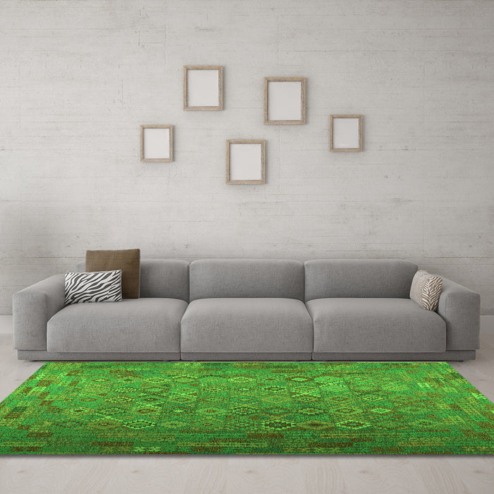 Machine Washable Southwestern Green Country Area Rugs in a Living Room,, wshcon1414grn