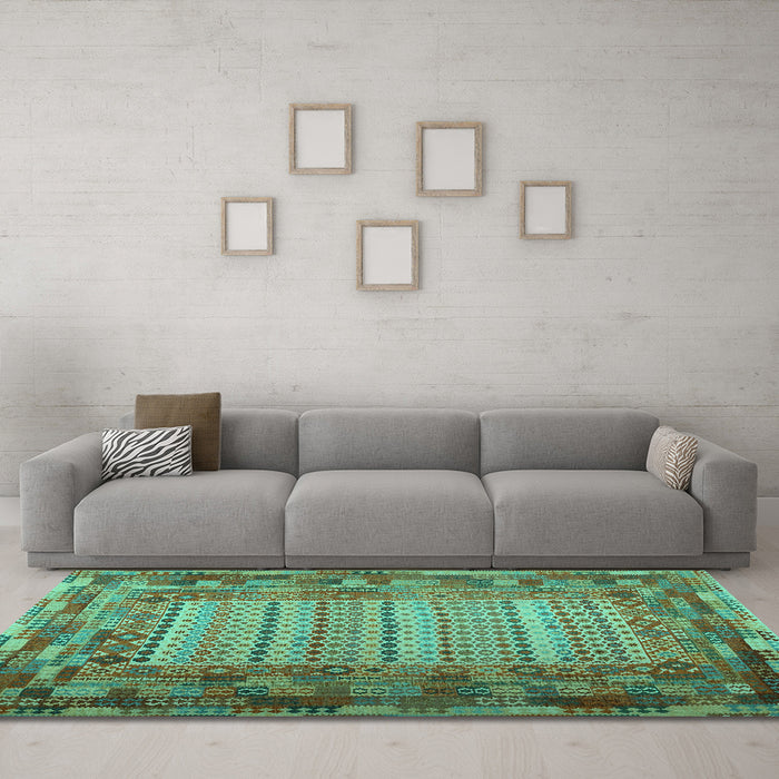 Machine Washable Patchwork Turquoise Transitional Area Rugs in a Living Room,, wshcon1420turq