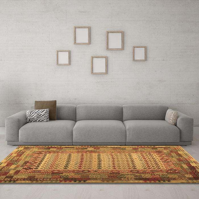 Machine Washable Patchwork Brown Transitional Rug in a Living Room,, wshcon1420brn