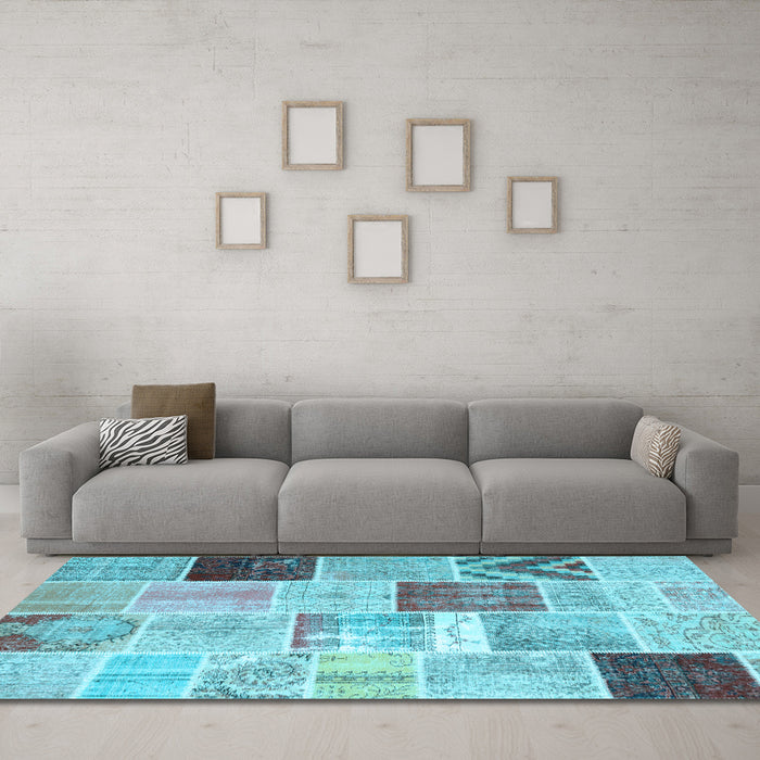 Machine Washable Patchwork Light Blue Transitional Rug in a Living Room, wshcon1424lblu