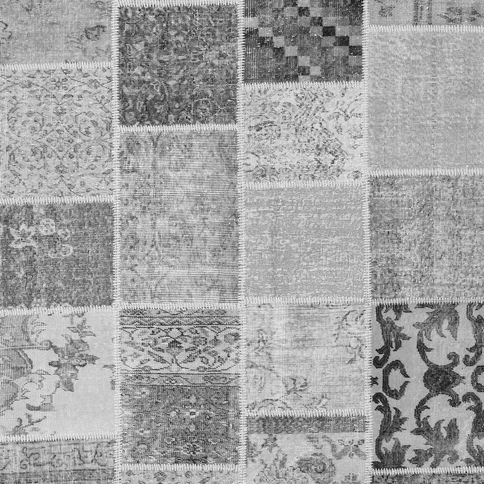 Serging Thickness of Machine Washable Patchwork Gray Transitional Rug, wshcon1425gry