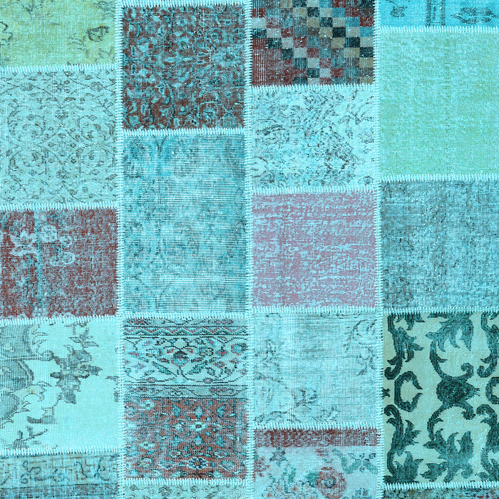 Machine Washable Patchwork Light Blue Transitional Rug, wshcon1425lblu