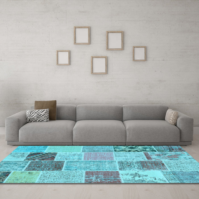Machine Washable Patchwork Light Blue Transitional Rug in a Living Room, wshcon1425lblu