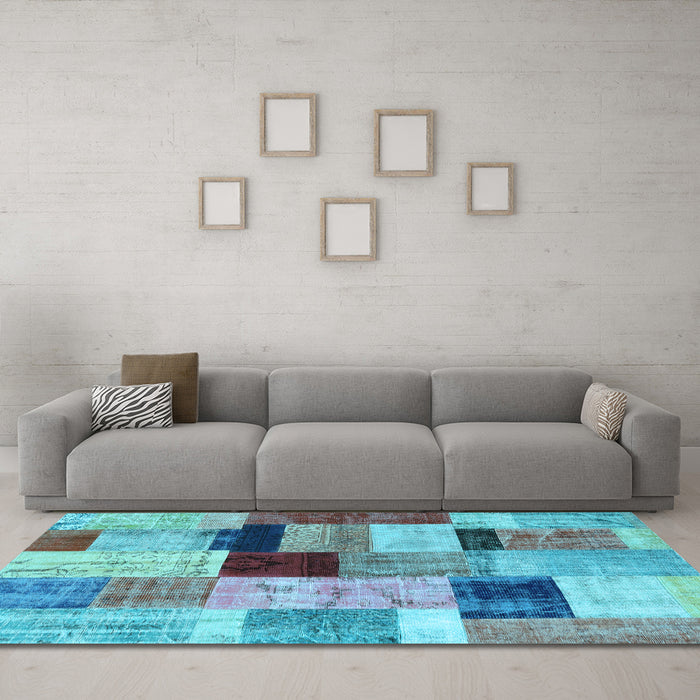 Machine Washable Patchwork Light Blue Transitional Rug in a Living Room, wshcon1427lblu