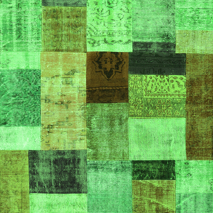 Serging Thickness of Machine Washable Patchwork Green Transitional Area Rugs, wshcon1427grn