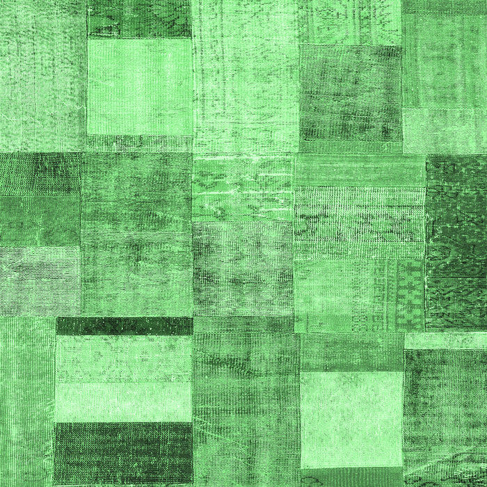 Square Patchwork Emerald Green Transitional Rug, con1429emgrn