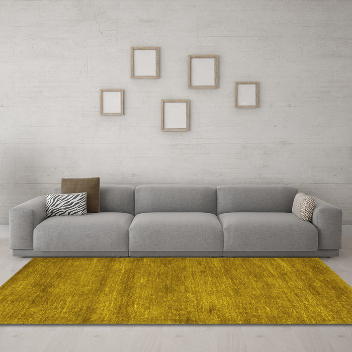 Machine Washable Abstract Yellow Contemporary Rug in a Living Room, wshcon142yw