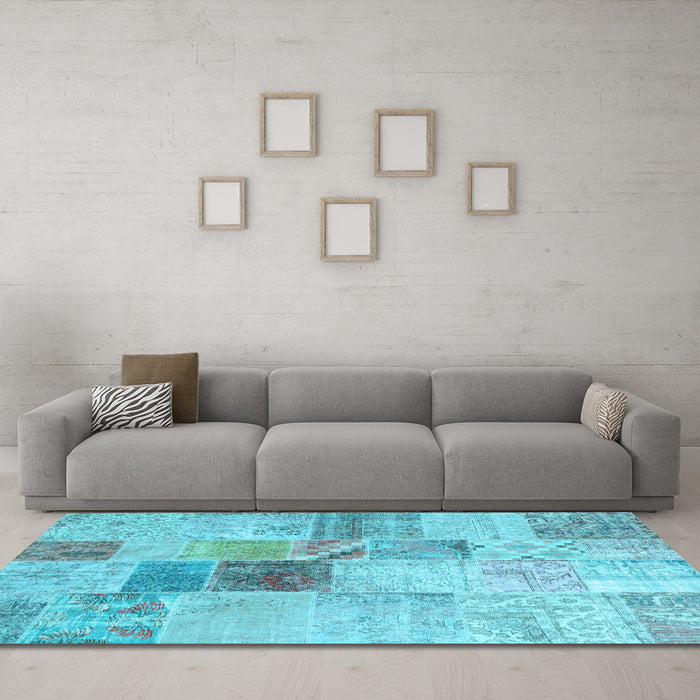 Machine Washable Patchwork Light Blue Transitional Rug in a Living Room, wshcon1430lblu