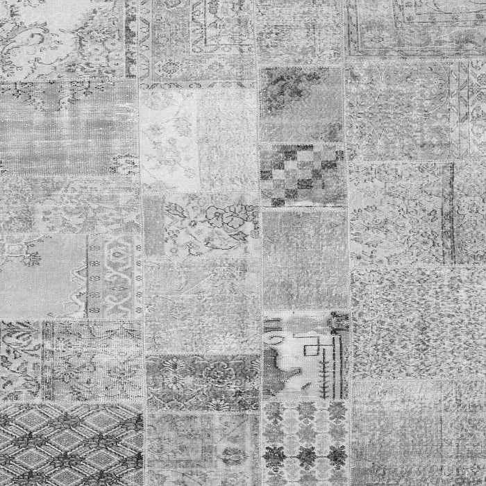 Serging Thickness of Patchwork Gray Transitional Rug, con1431gry
