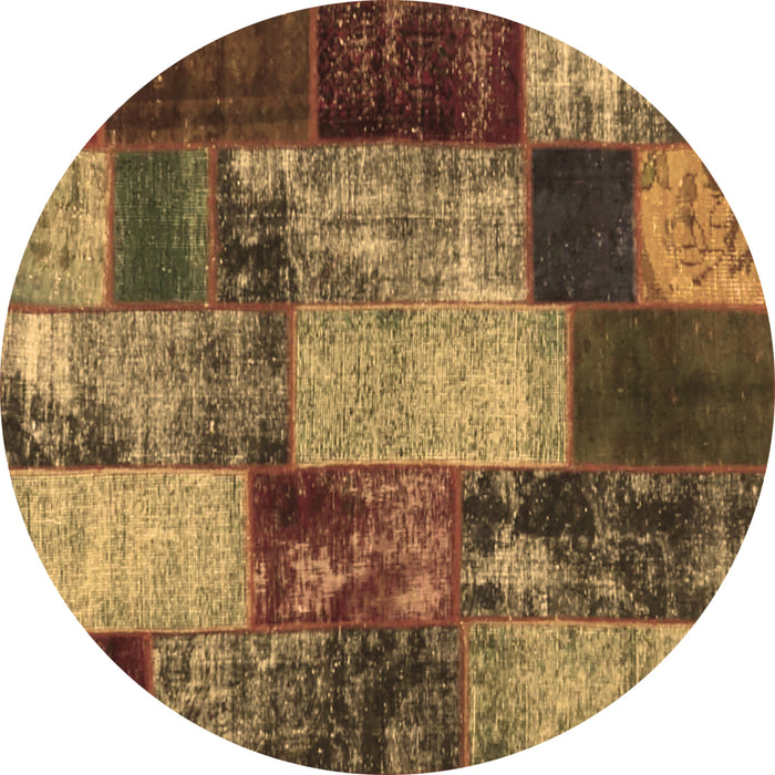 Round Machine Washable Patchwork Brown Transitional Rug, wshcon1437brn