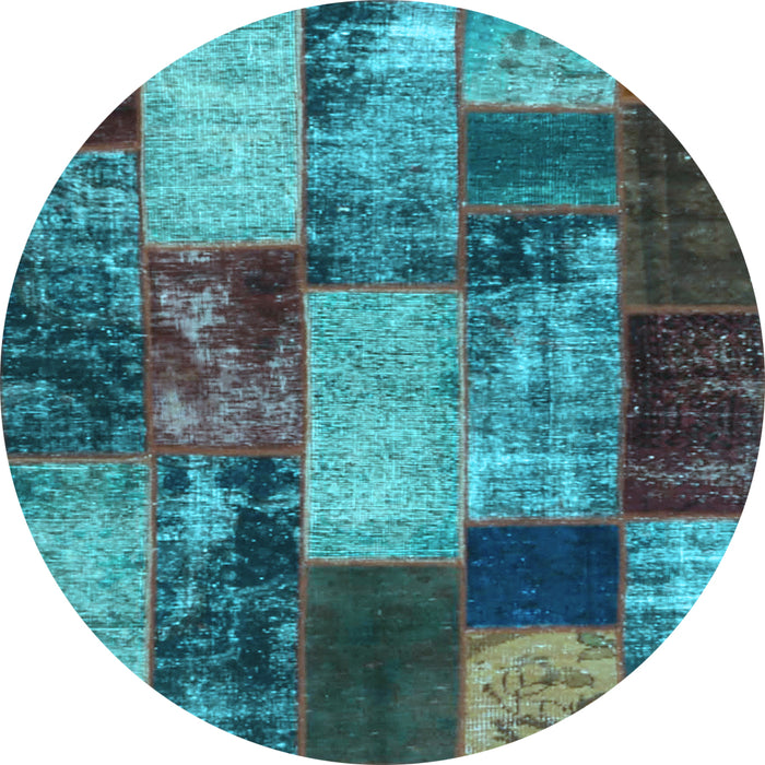 Round Patchwork Light Blue Transitional Rug, con1437lblu