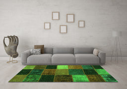 Machine Washable Patchwork Green Transitional Area Rugs in a Living Room,, wshcon1438grn