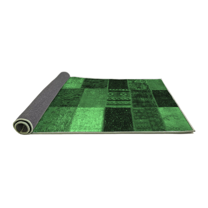 Sideview of Patchwork Emerald Green Transitional Rug, con1438emgrn