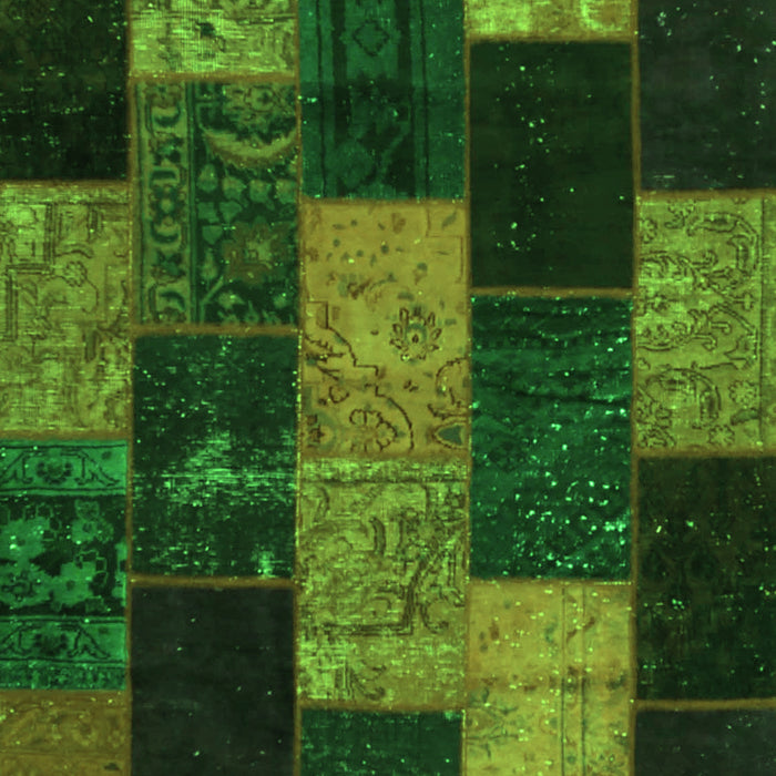 Patchwork Green Transitional Rug, con1440grn