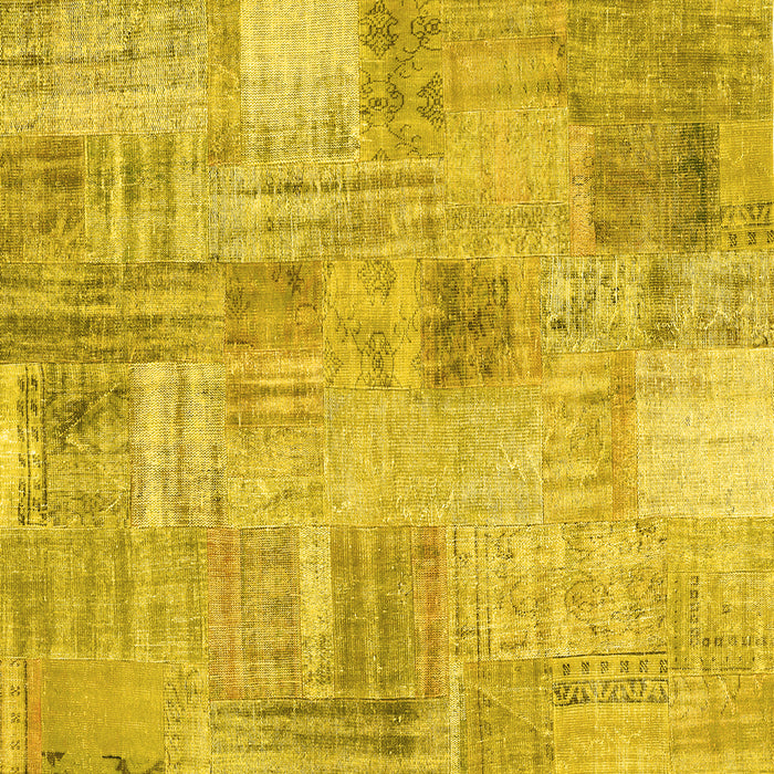 Square Patchwork Yellow Transitional Rug, con1443yw