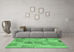 Machine Washable Patchwork Emerald Green Transitional Area Rugs in a Living Room,, wshcon1444emgrn