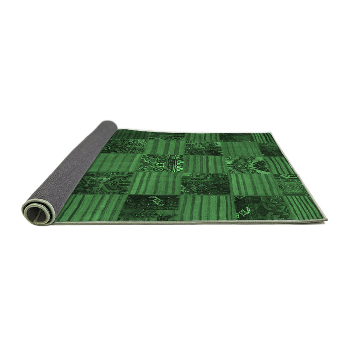 Sideview of Patchwork Emerald Green Transitional Rug, con1446emgrn